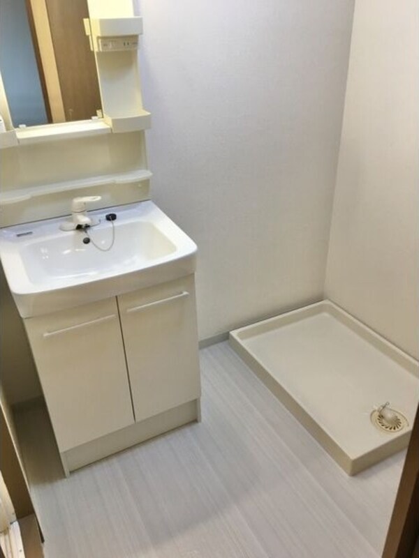 独立洗面台