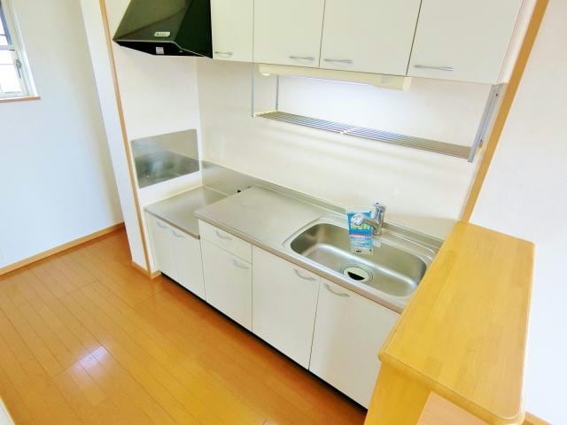 物件内観写真6　(室内写真は別部屋の写真です。)