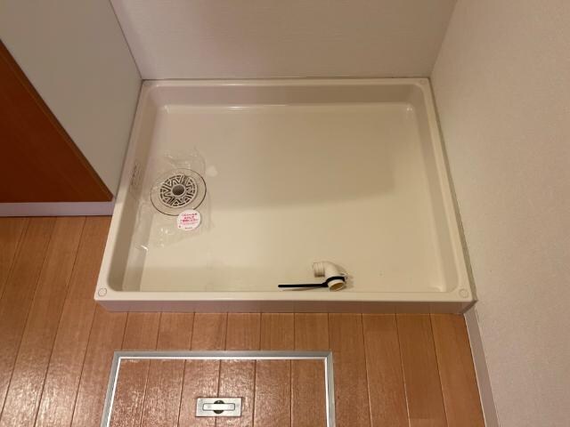 物件内観写真24　(洗濯機置場)