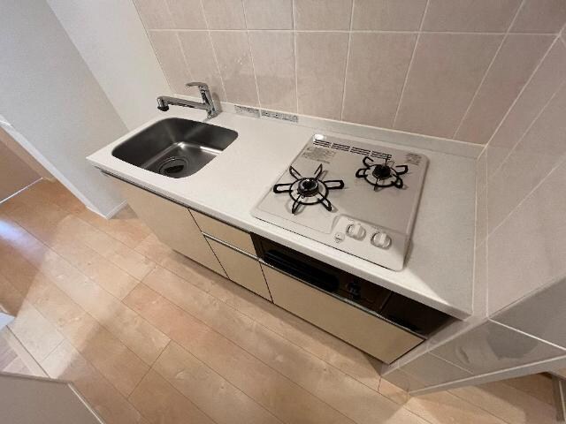 物件内観写真8　(システムキッチン)