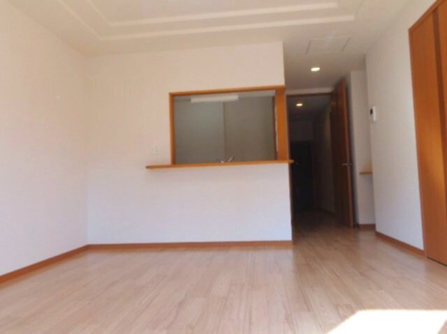 物件内観写真5　(リビング（イメージ）)