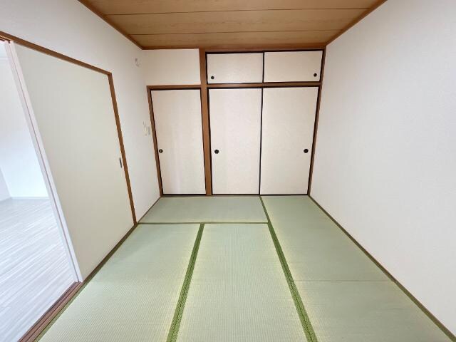 物件内観写真9　(和室)