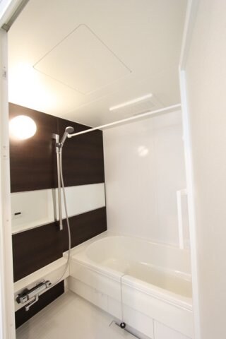 物件内観写真6　(お風呂です)