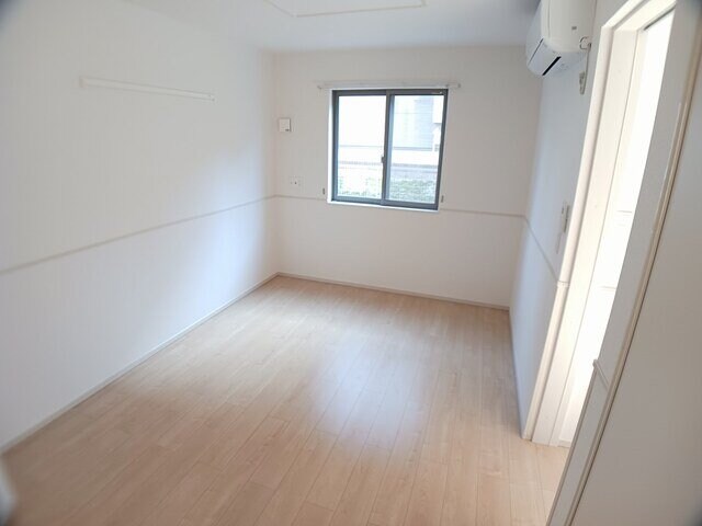 物件内観写真7　(過ごしやすい室内です)