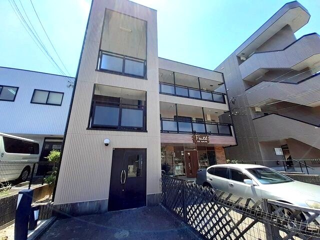 物件外観写真1　(外観です)