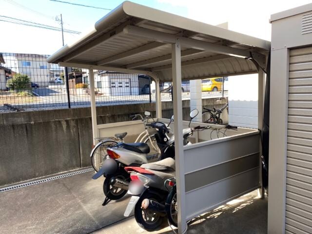 物件内観写真23　(外観写真（昼）)