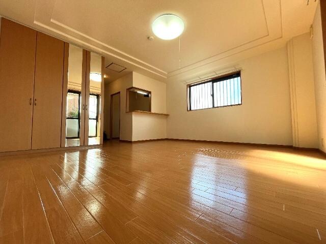 物件内観写真4　(室内)