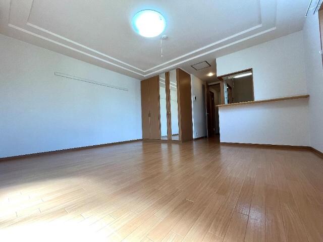 物件内観写真15　(室内)