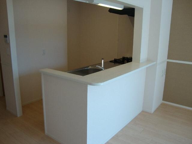 物件内観写真17　(カウンターキッチン)