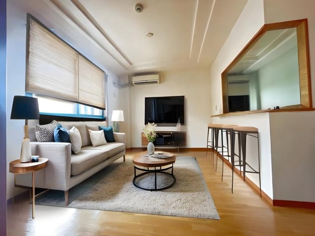 物件内観写真4　(写真・家具はイメージです。家具付きではありません。(T-Ho)