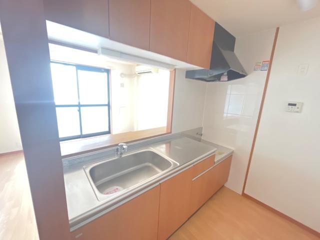 物件内観写真8　(キッチン)