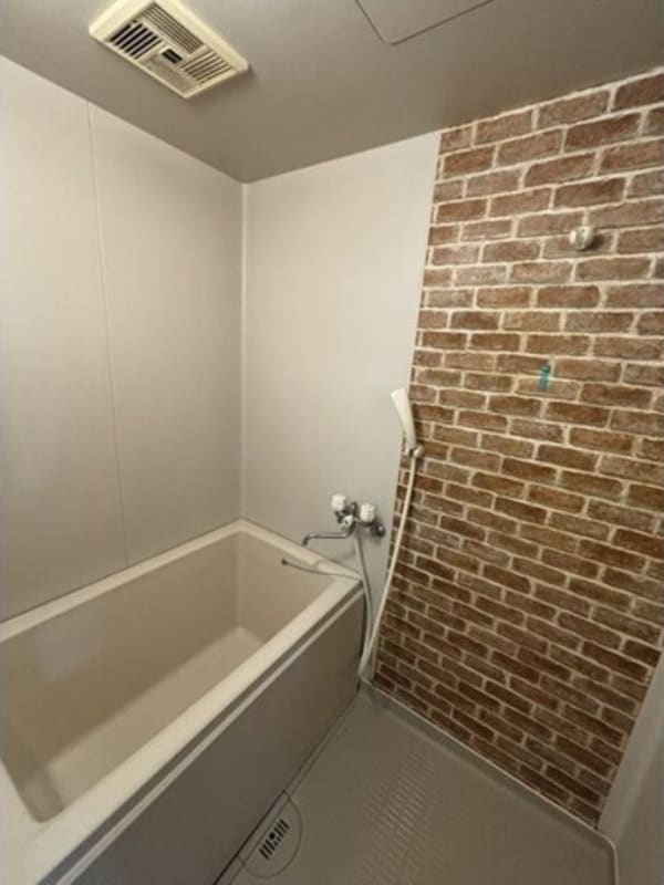 浴室(※写真は同じマンションの違う部屋のものになります。)