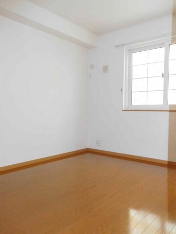 物件内観写真4　(きれいな内装です)