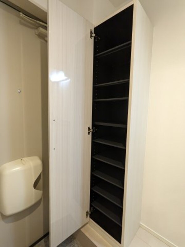 建物設備(シューズボックス)