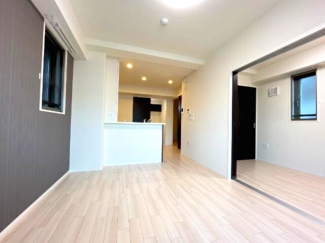 物件内観写真5　(リビング)