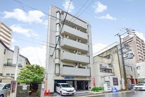 グッディチヨダ外観写真