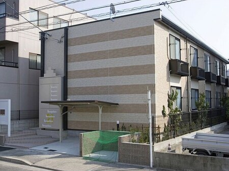 レオパレスヴィゴーレ外観写真