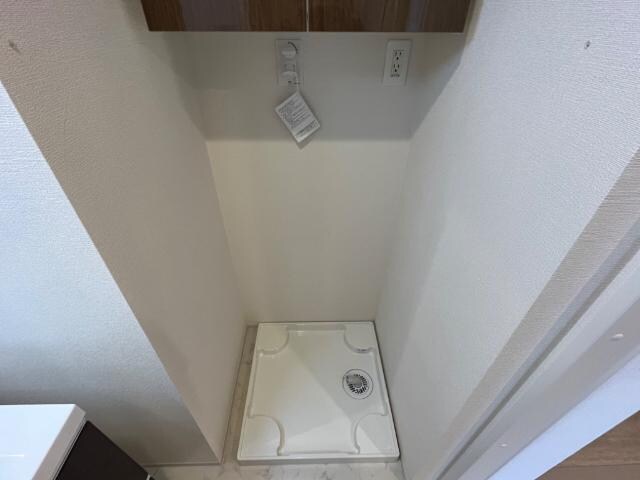 物件内観写真23　(洗濯機置場)