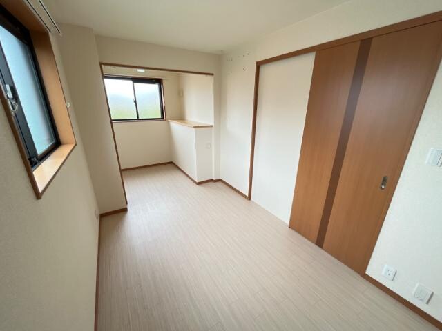 物件内観写真17　(洋室)