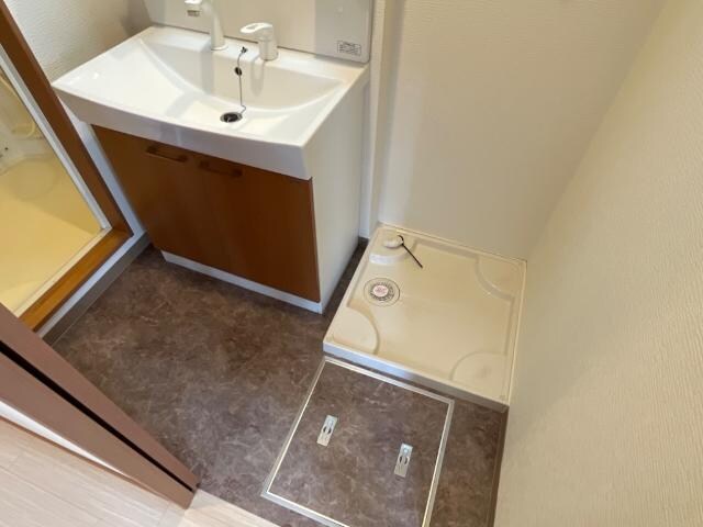 物件内観写真18　(洗面)