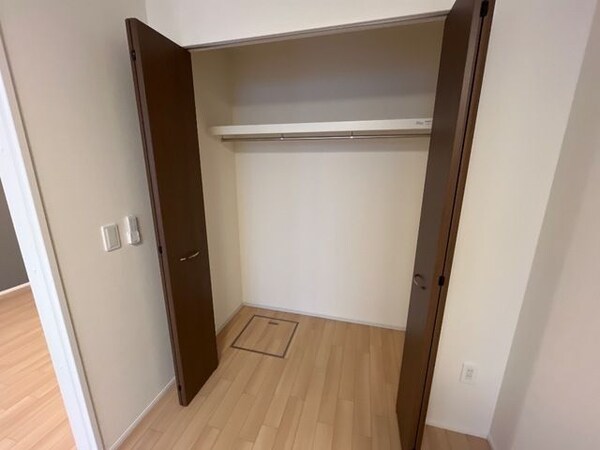 収納(クローゼット)