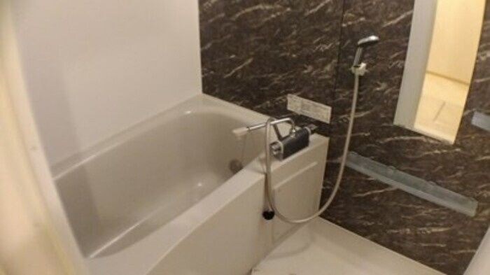 物件内観写真6　(室内写真は別部屋の写真です。)