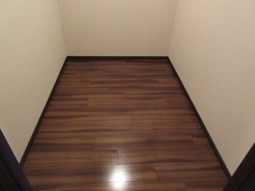 物件内観写真13　(納戸)