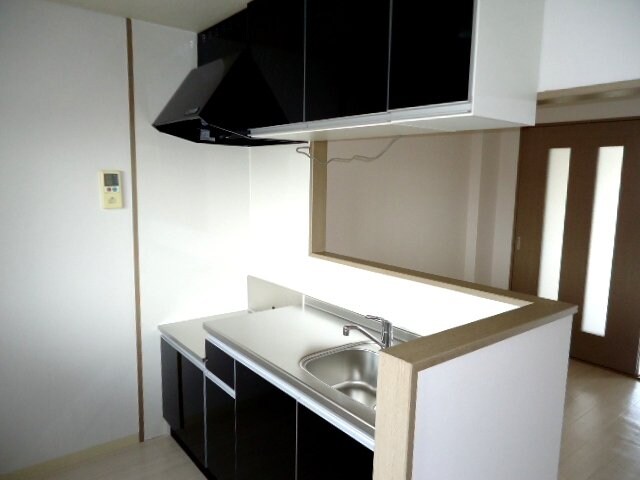 物件内観写真4　(キッチン)