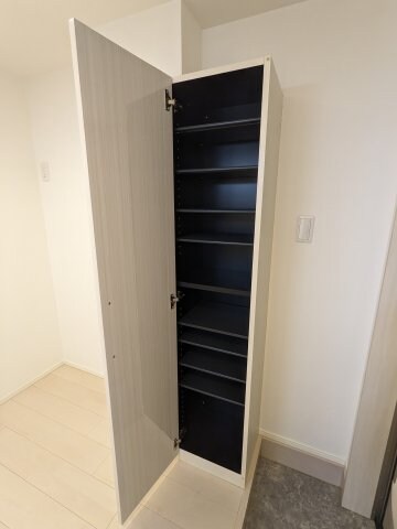 物件内観写真11　(シューズボックス)