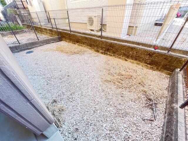物件内観写真23　(庭)