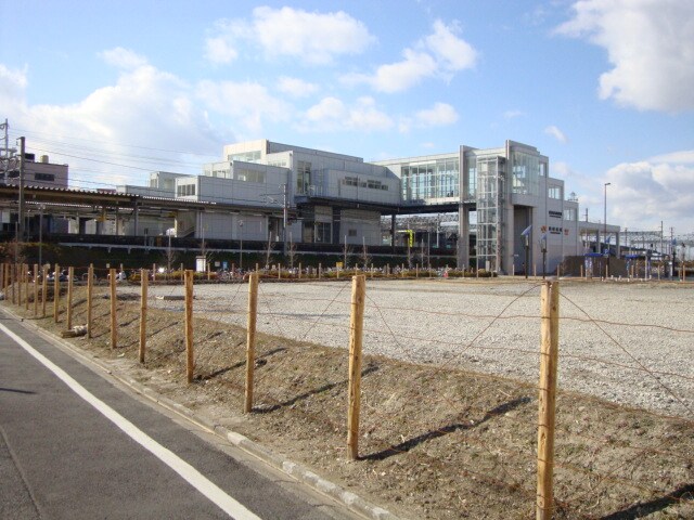 物件外観写真4　(枇杷島駅まで240ｍ)