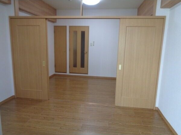 内装他(※写真は同じマンションの違う部屋のものになります。)