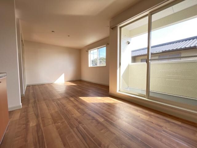 物件内観写真18　(リビング)