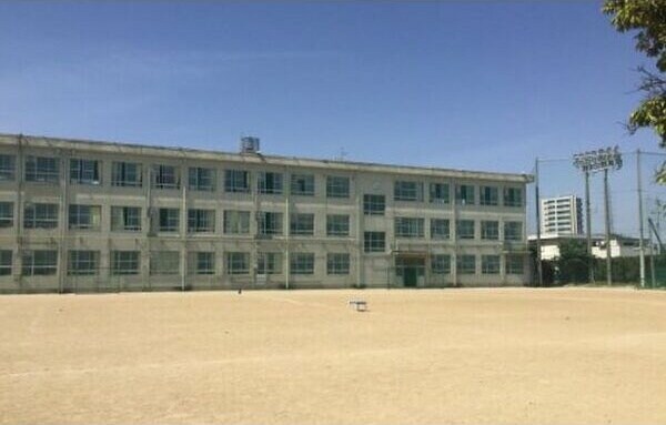 物件外観写真11　