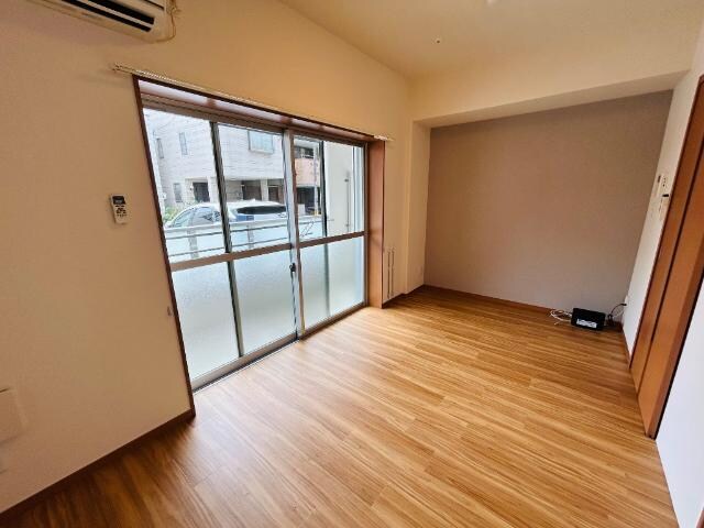 物件内観写真21　(洋室)