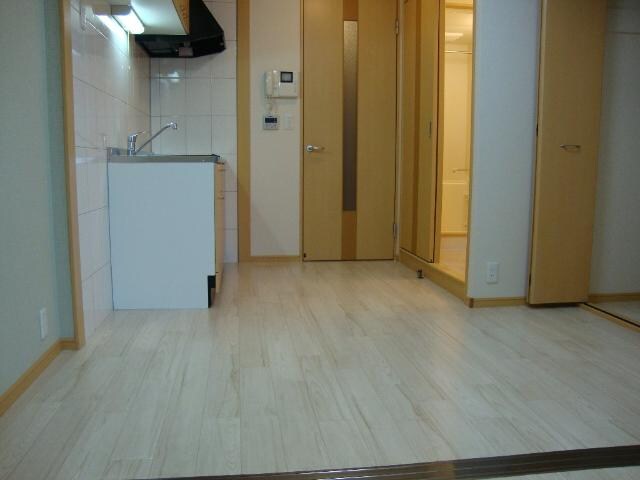 内装他(キッチン)