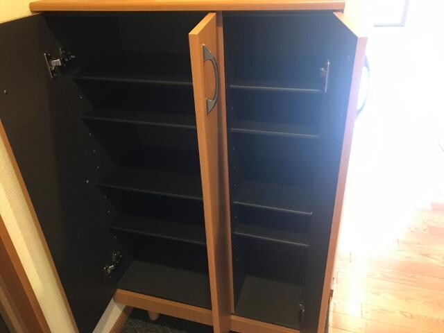 物件内観写真17　(下駄箱)