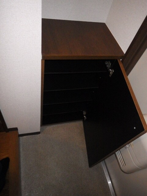 物件内観写真7　(大きなものも収納できそうです)