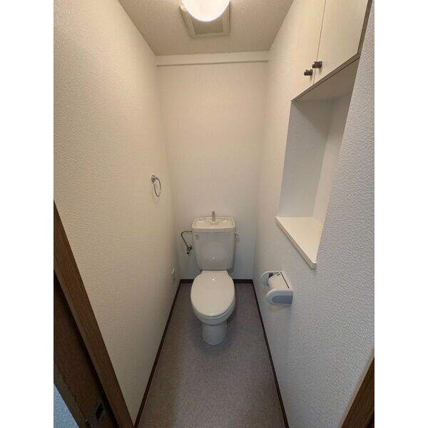 物件内観写真7　(室内写真は別部屋の写真です。)