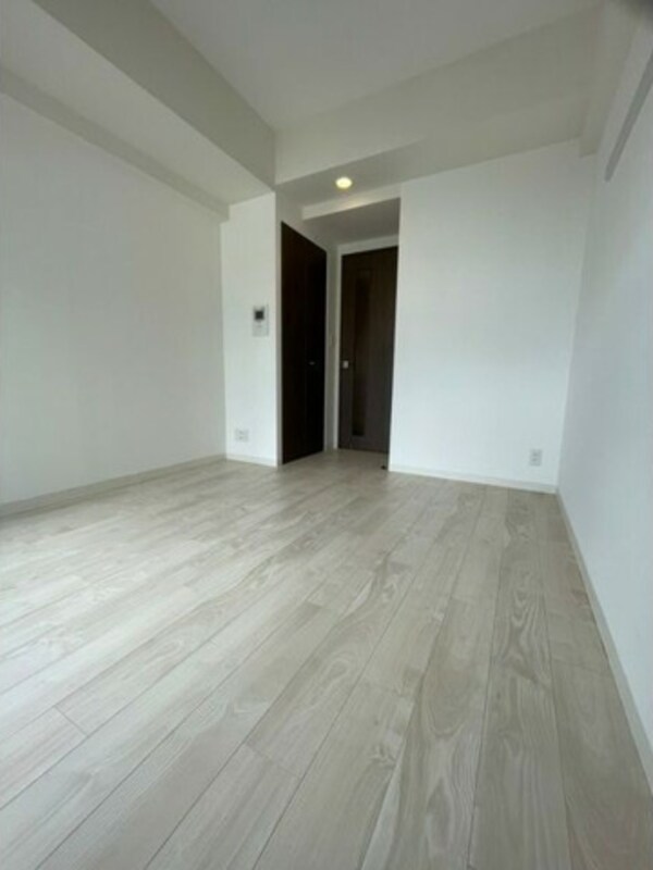 居室(※写真は同じマンションの違う部屋のものになります。)