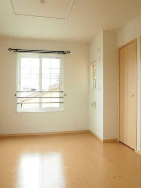 内装他(内装は落ち着いています)