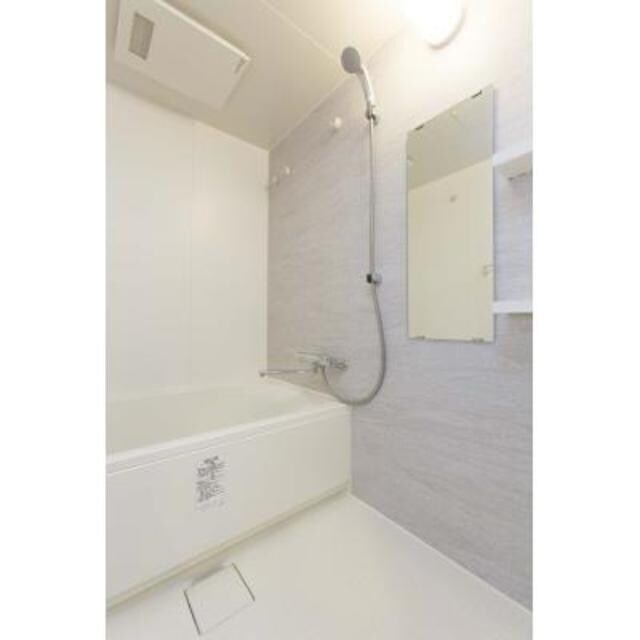 浴室(※写真は同タイプ住戸です。)