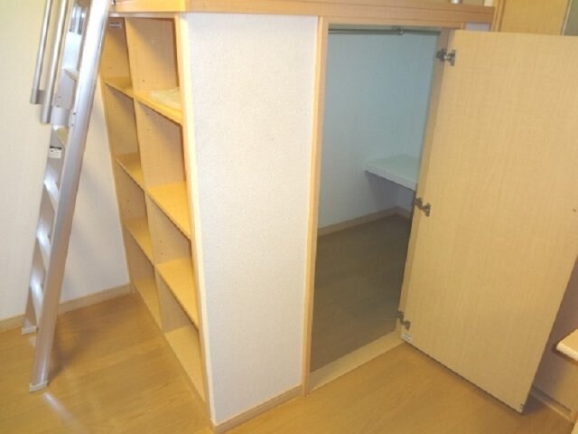 物件内観写真16　(ウォークインクローゼット付き)