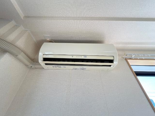 物件内観写真13　(エアコン)