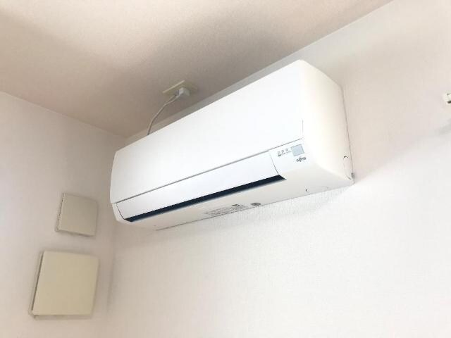 物件内観写真8　(エアコン)