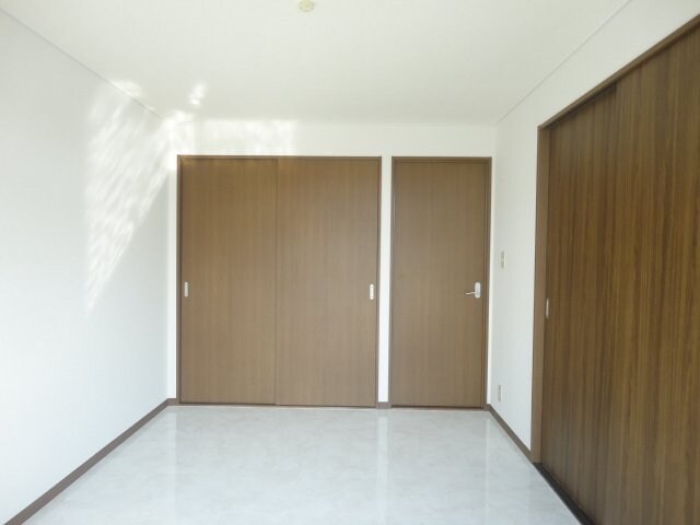 物件内観写真13　(西洋室)