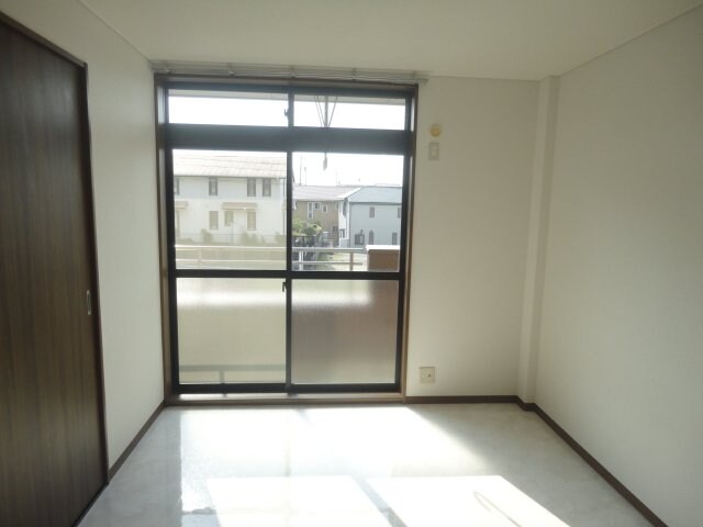 物件内観写真15　(西洋室)