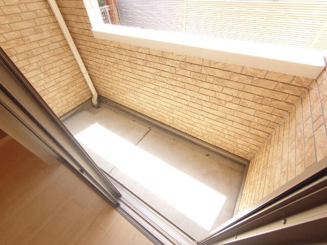 物件内観写真10　(ベランダ)
