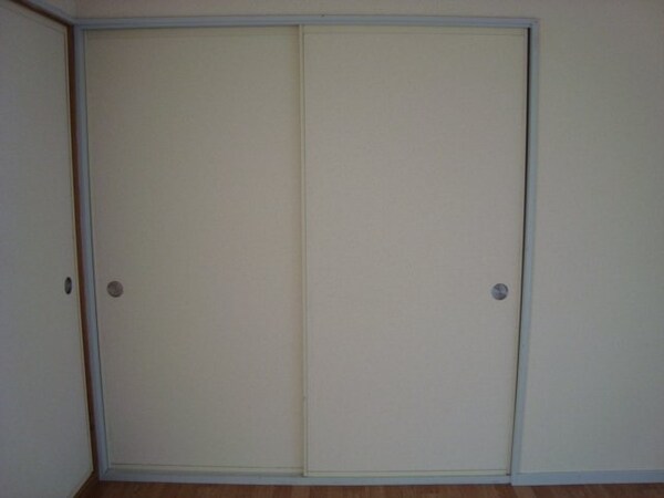 収納(収納（閉）)