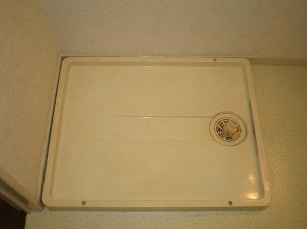 建物設備(洗濯機置場)